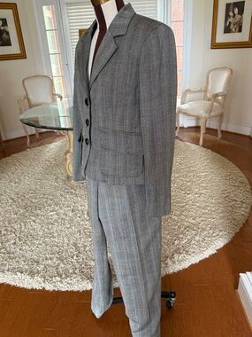 Vintage Harve Bernard Womens Gray Pantsuit 100% Wool Fully Lined Sized 8 Career